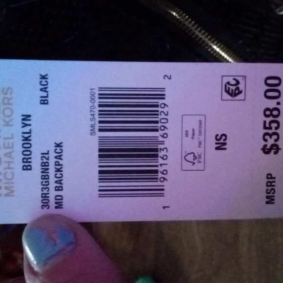 Michael kors medium size Brooklyn backpack - Picture 3 of 3